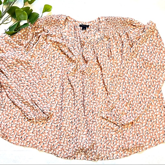 Floral Swing Top | Ann Taylor - Picture 7 of 7